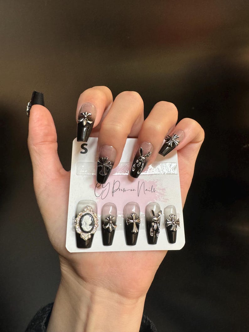 Gothic Lady
